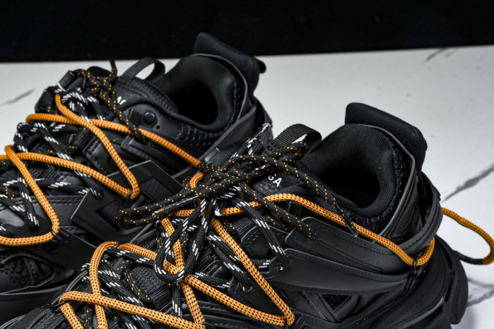 BL TRACK -COPSHOE BL -Track 01