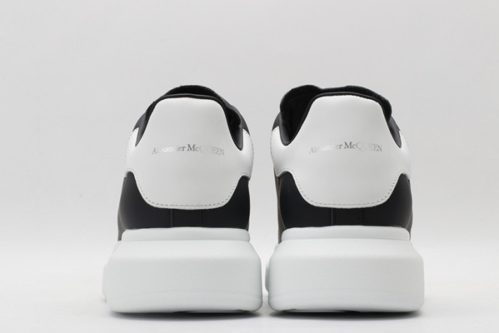 ale*d*r M*Q*en sole sneakers kickze-25