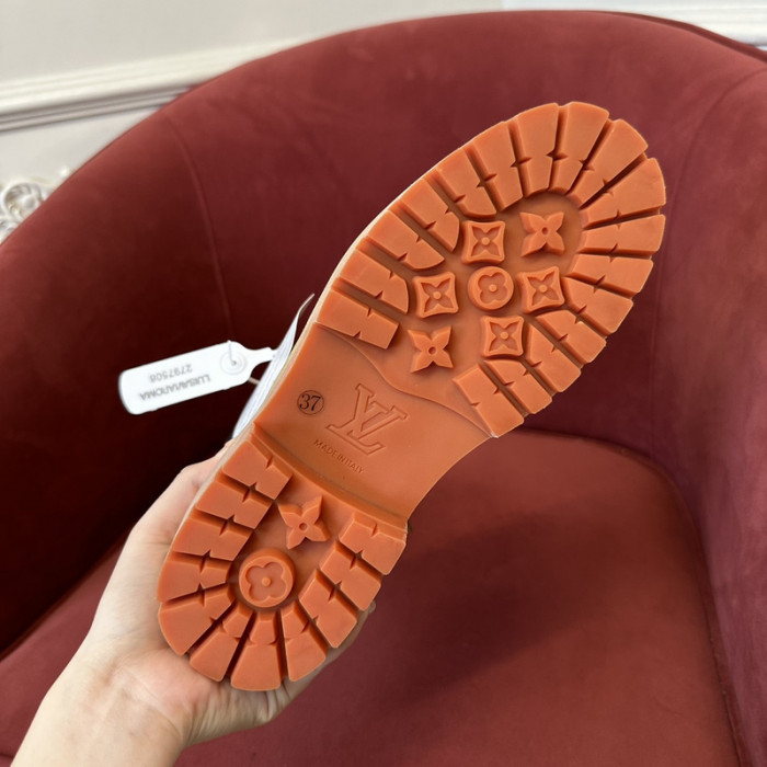 LVT BOOT COPSHOE L&V-427