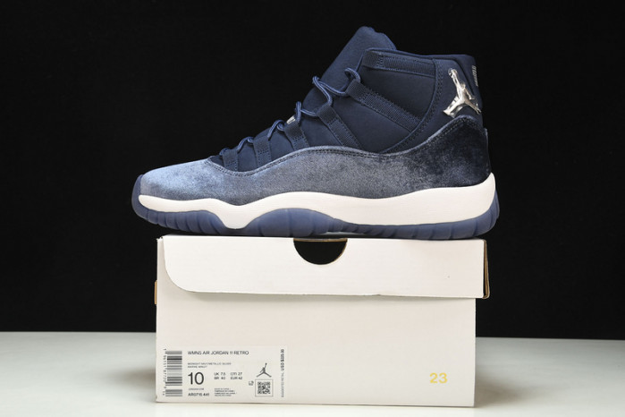 air jordan 11 wmns "midnight navy" ar0715-441