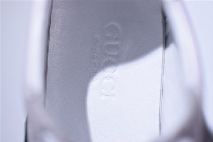 gc ace embroidered low-top sneaker white with bee