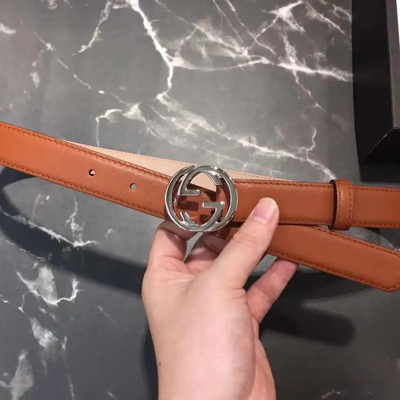 G*u*i s belte 1905bl0160