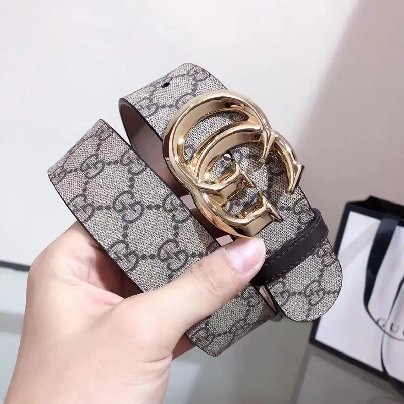 G*u*i s belte 1905bl0258