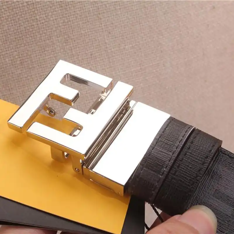 Fendi s Belte 1905BL0343