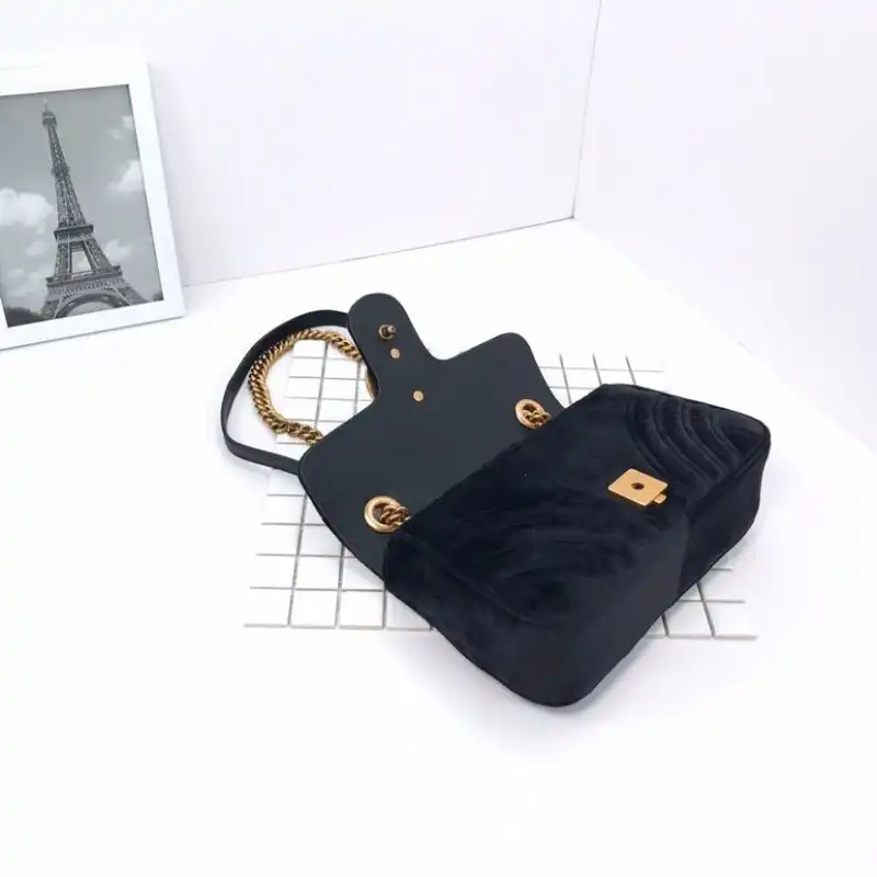 G*u*i bags 19b57g0005