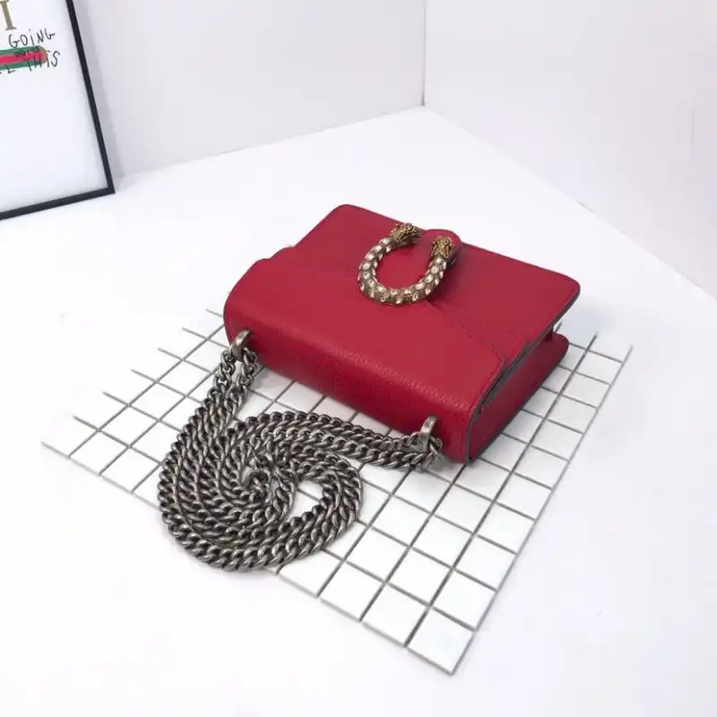 G*u*i bags 19b57g0042