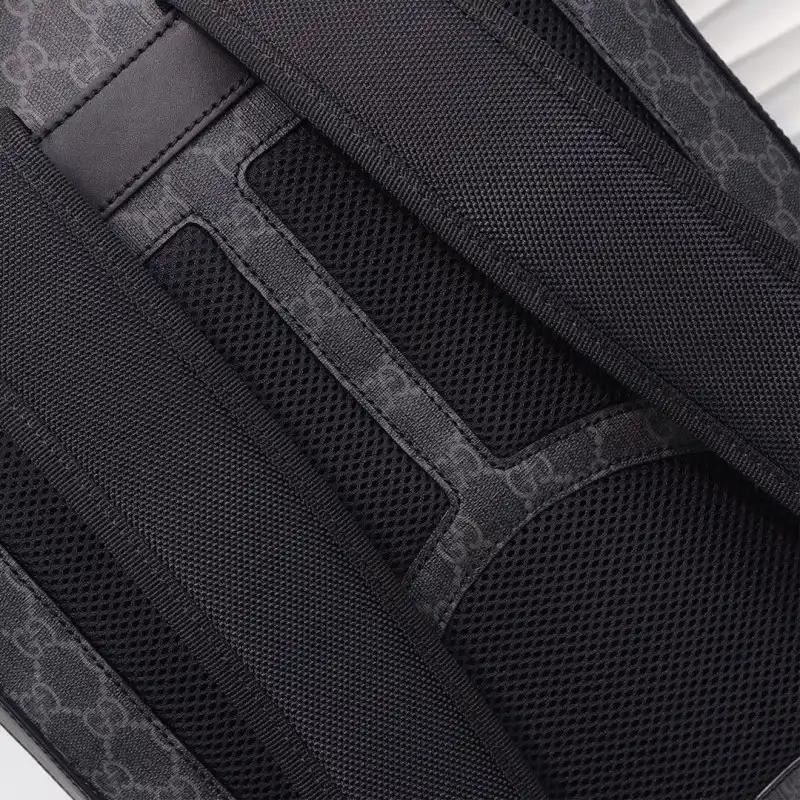 G*u*i bags 19b57g0099