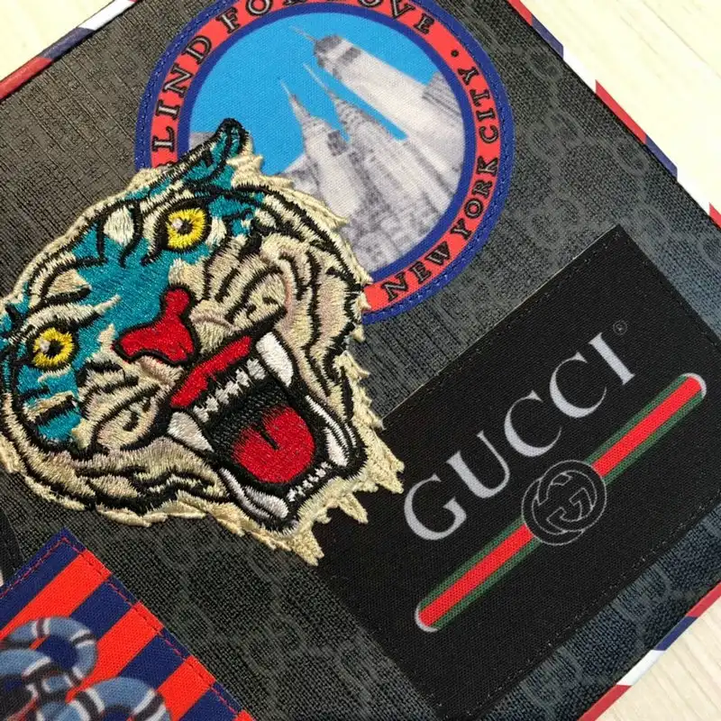 G*u*i bags 20guc0095