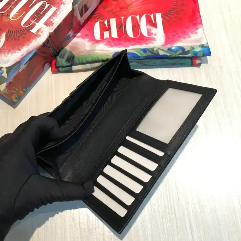 G*u*i bags 20guc0122