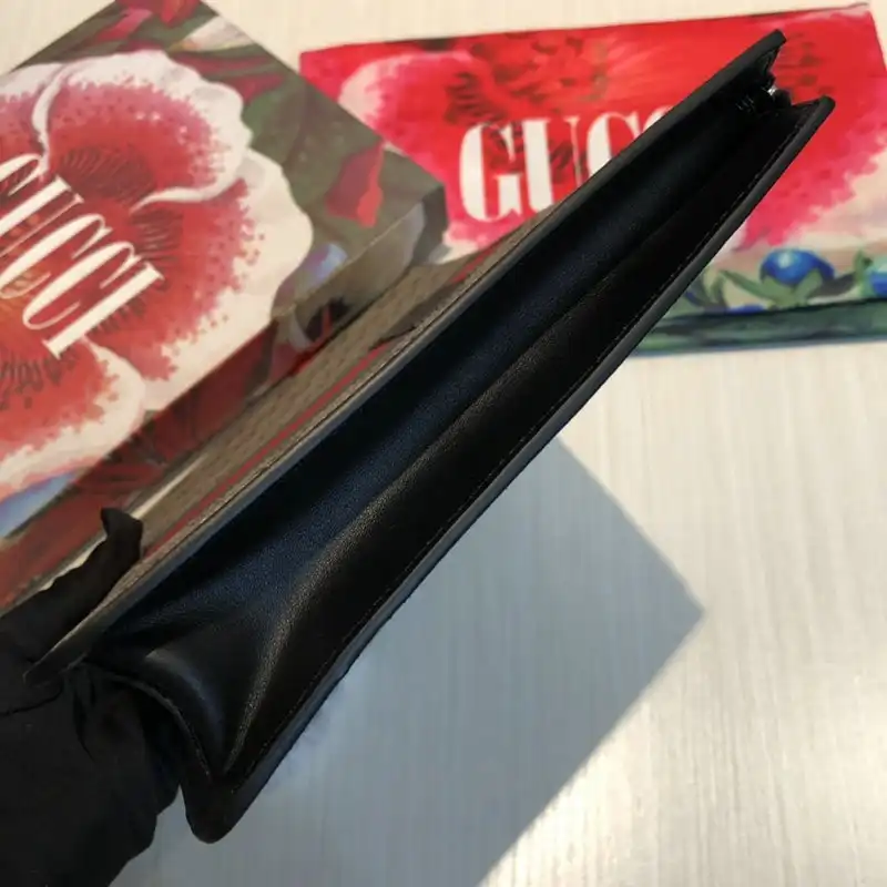 G*u*i bags 20guc0167