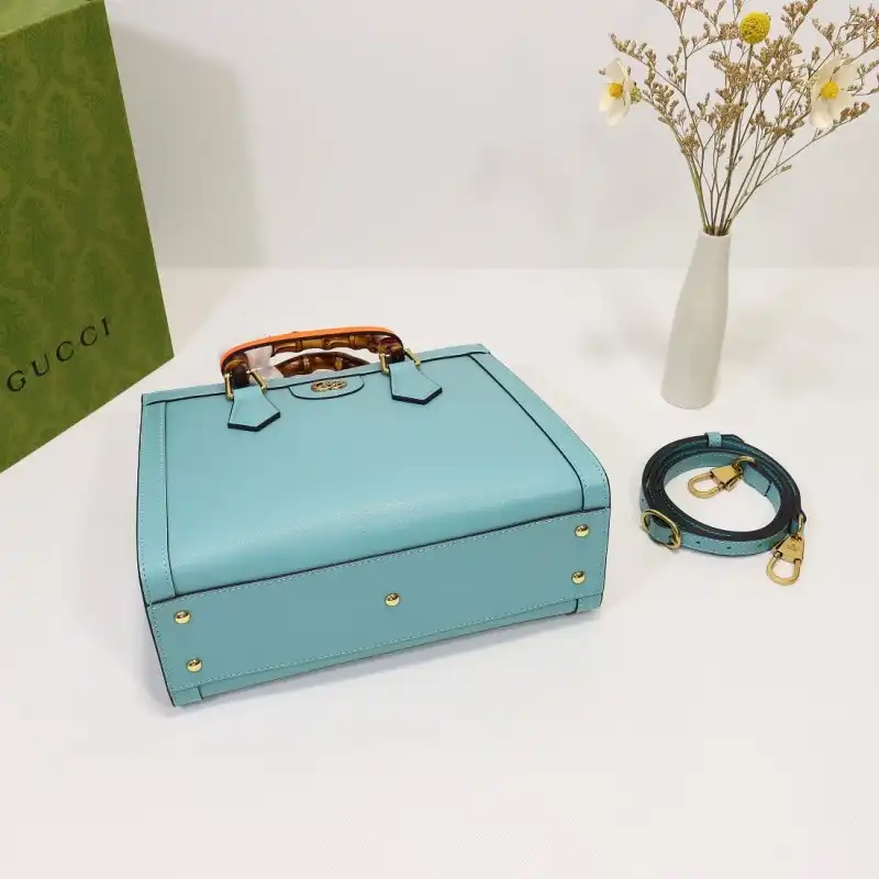 G*u*i s bags 2108dj0035