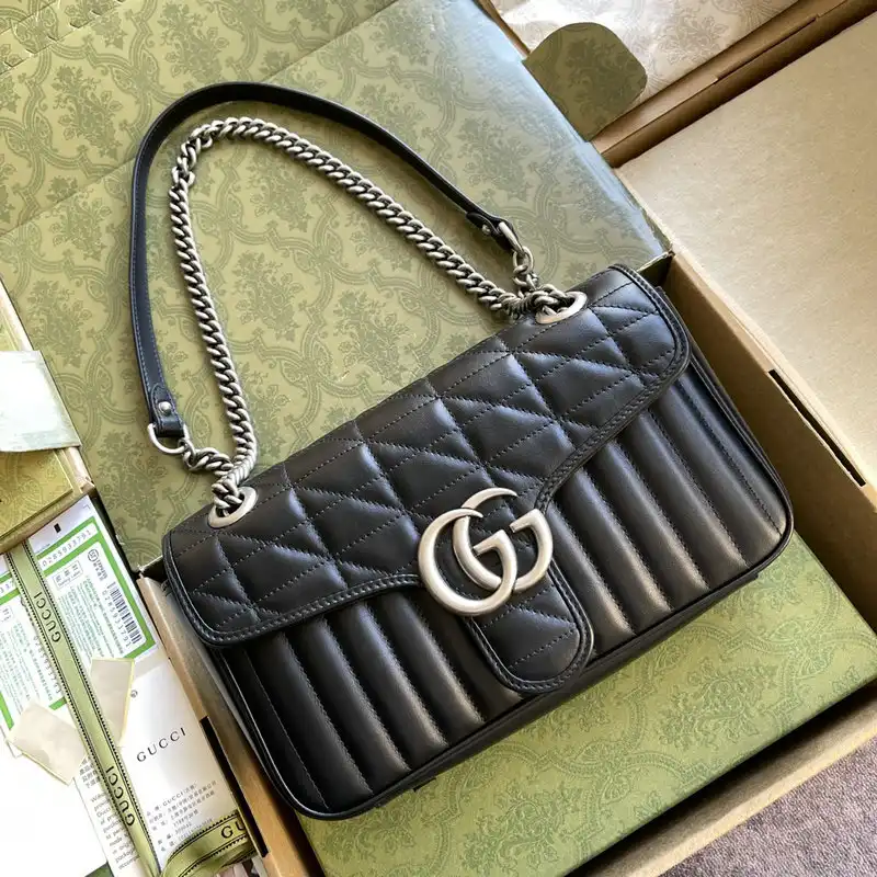 G*u*i bags 2110ya0004