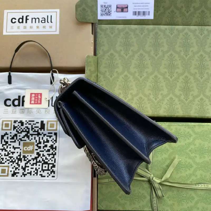 G*u*i bags 2111ya0021