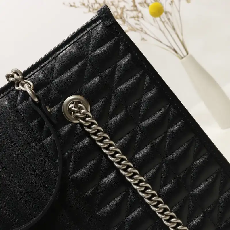 G*u*i bags 2112dj0070