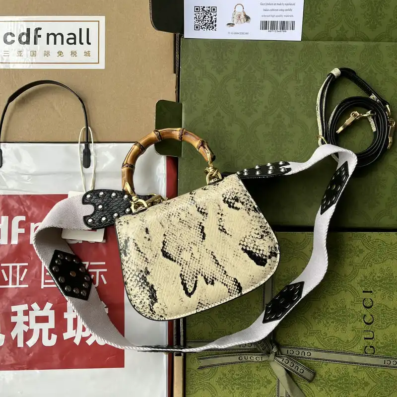 G*u*i bag 2205ya0040