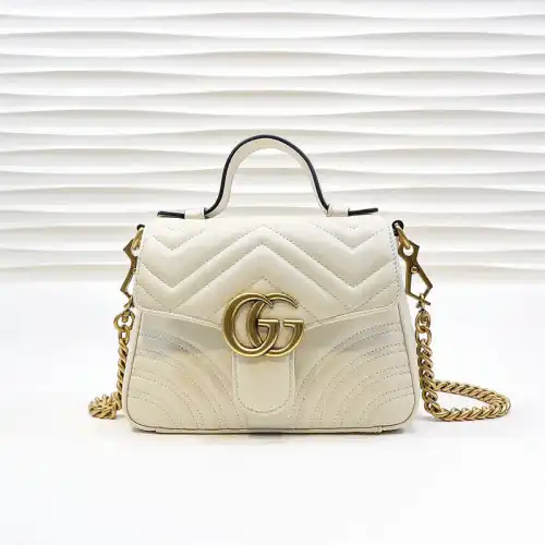 G*u*i bag 2206dj0024