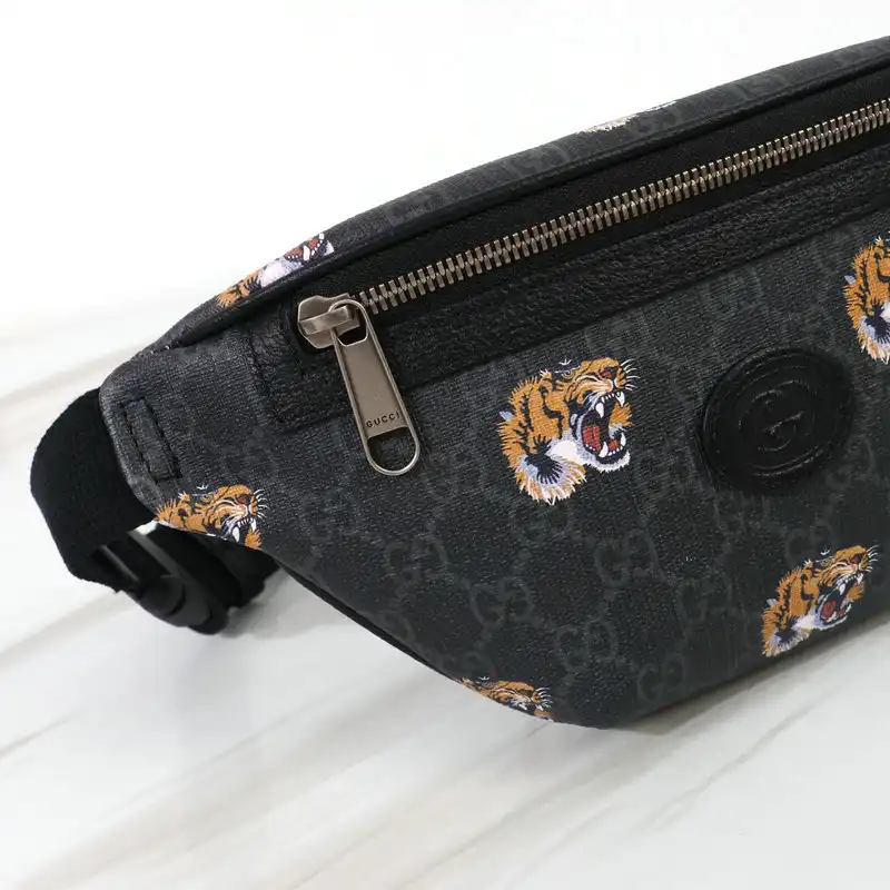 G*u*i bag 2209dj0010