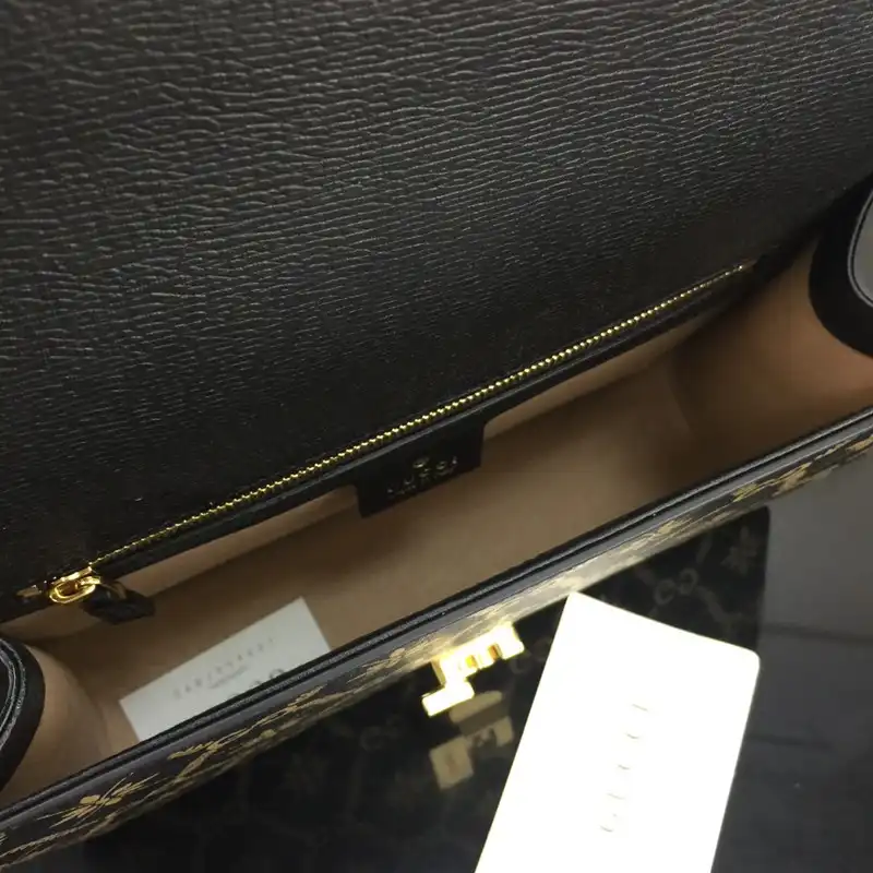 G*u*i bag 2210ya0071