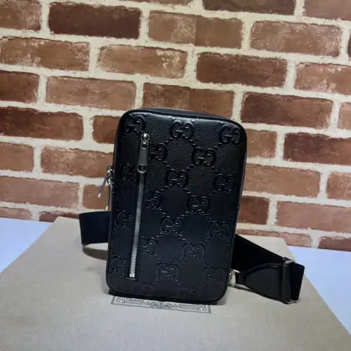 G*u*i bag 2210ya0113