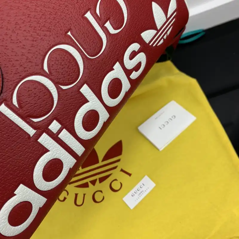 G*u*i bag 2210ya0143