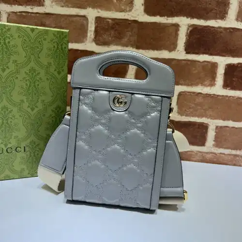 G*u*i bag 2212ya0026