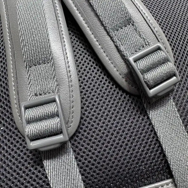 G*u*i bag 2306ya0067