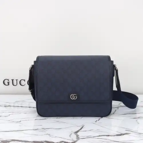 G*u*i bag 2309ya0107