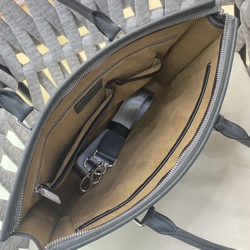 G*u*i bags 2404ya0159