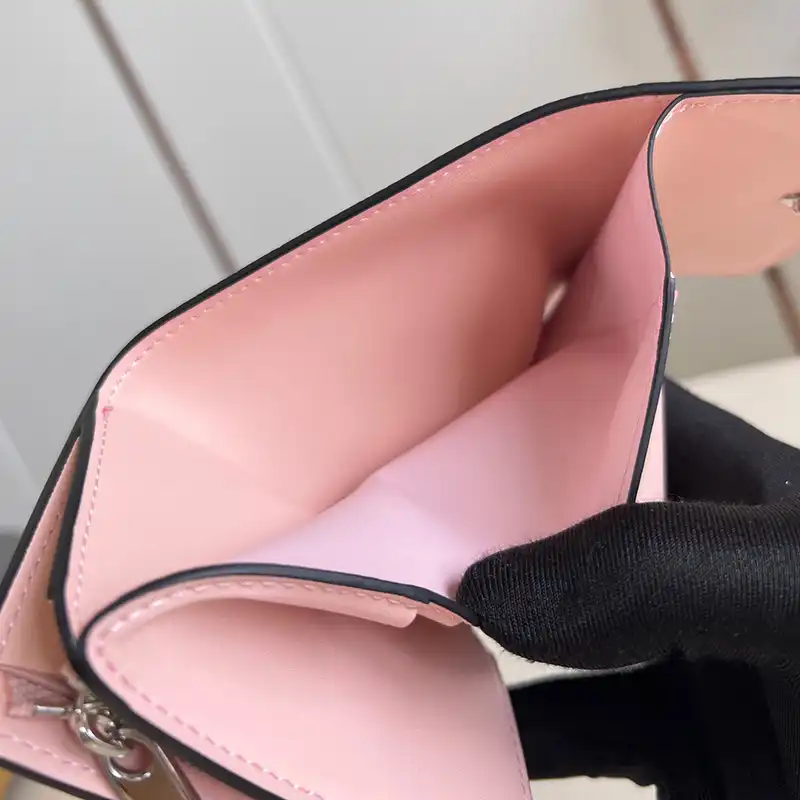 G*u*i bags 2407ya0010