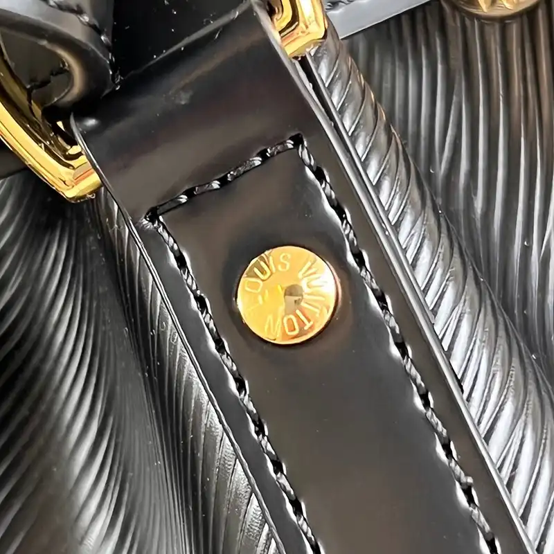 G*u*i bags 2407ya0169