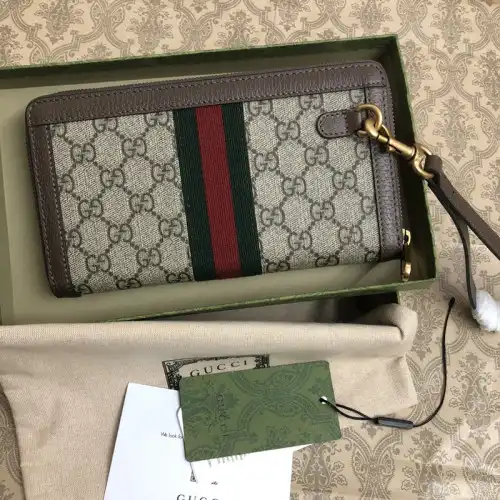 G*u*i bags 2411ya0139