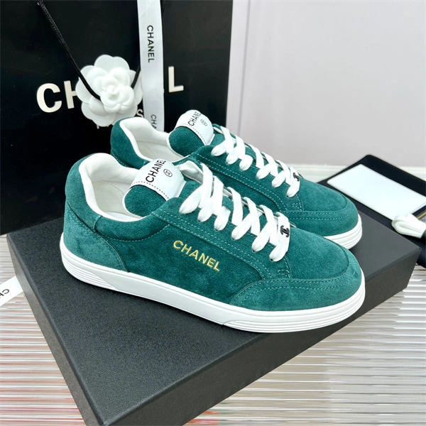 Minimalist CHANEL 2158