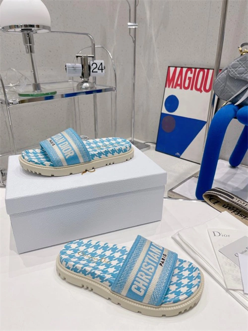 Colorful Dio Slipper 5818