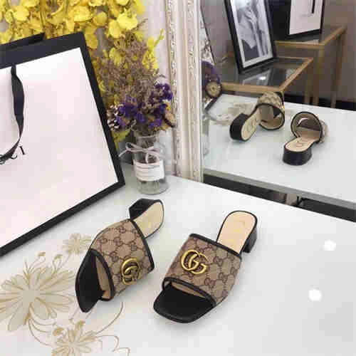 Refined Gocci Slipper 5620