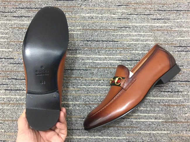 G*u*i loafer bold 349