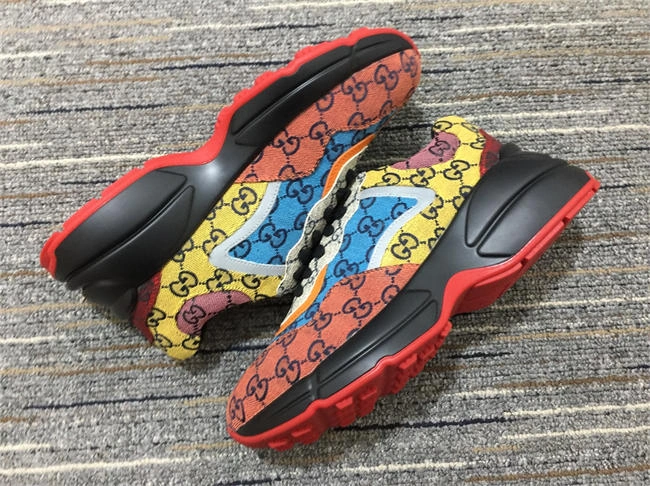 softtouch G*u*i rhyton sneaker 235