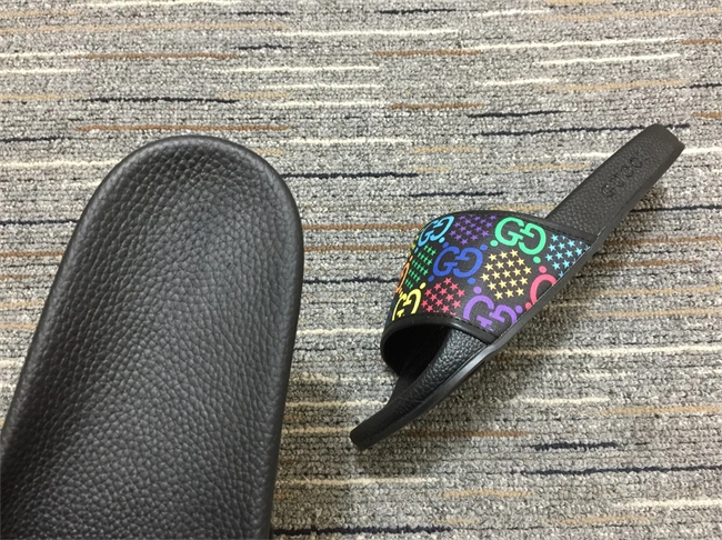 G*u*i slide eyecatching 439