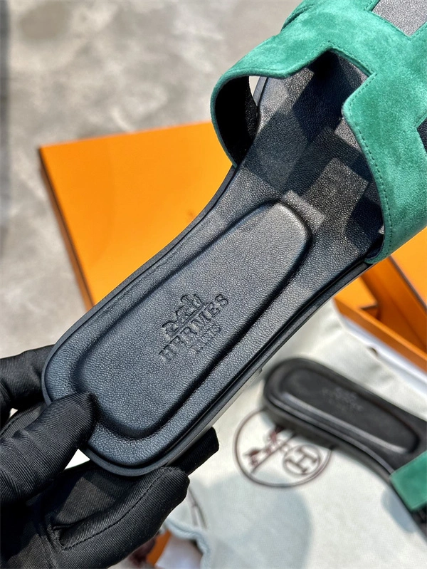 HighQuality H Slipper 2366