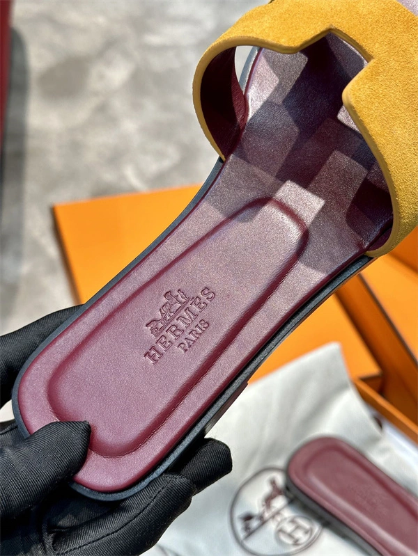 HighQuality H Slipper 2366