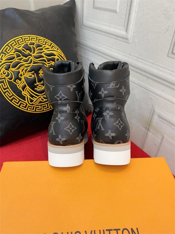 LV x Nike Sneaker Modern 1965