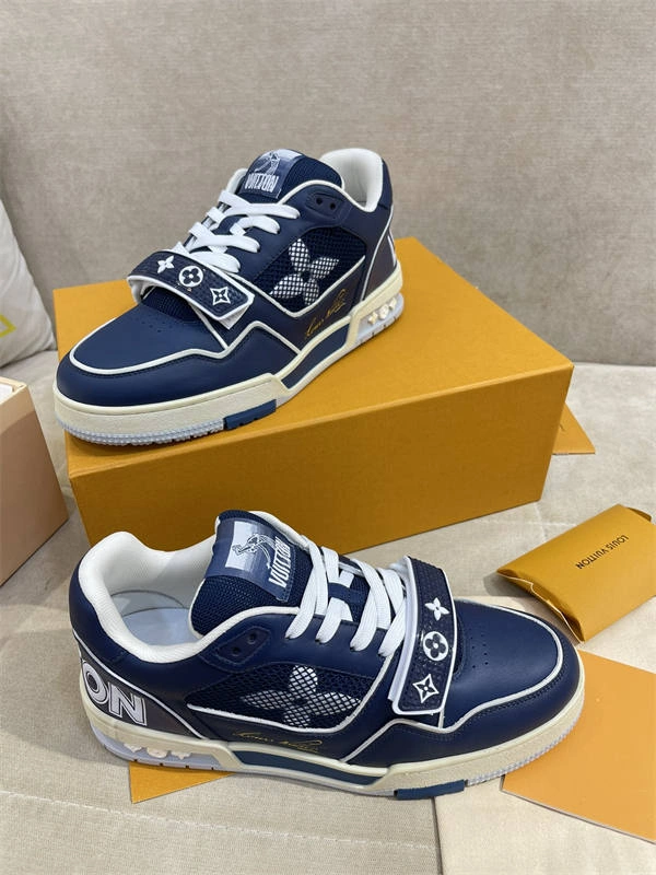 WaterResistant LV 1820