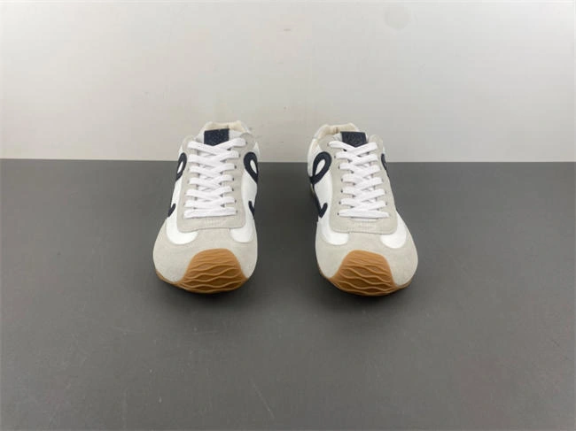 Loewe Ballet Runner Minimalist 2446