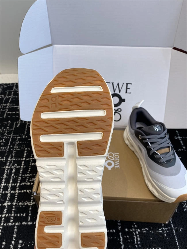 Refined Loewe Sneaker 2453