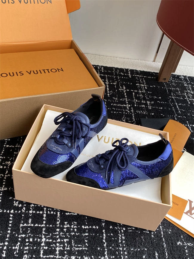 Louis Vuitton Durable 1664
