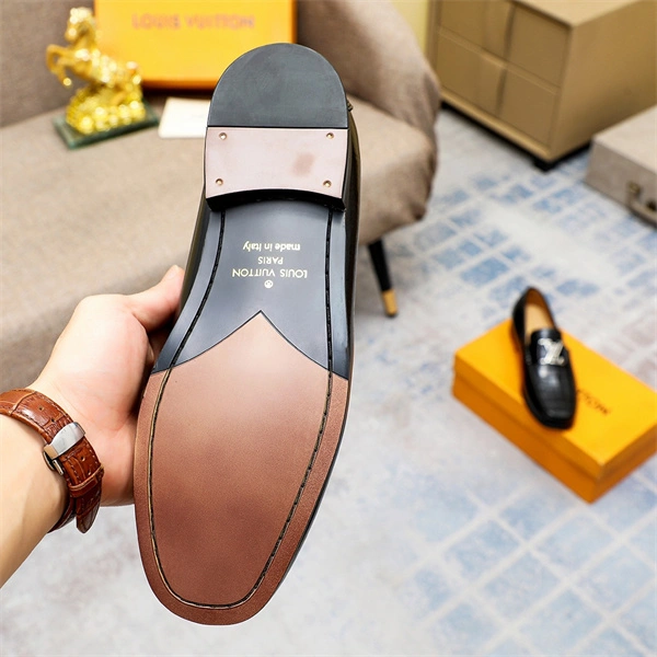 UrbanChic Lv Loafer 1887