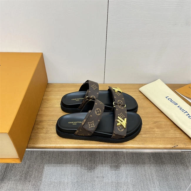 BestValue Lv Slipper 5556