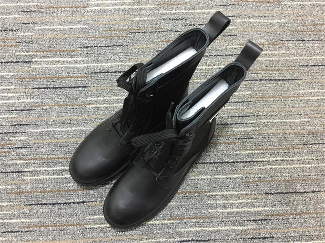 ModernLook Prada Boot 567