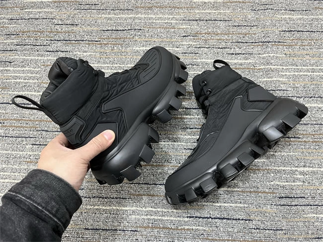 Prada Cloudbust Sneaker NewStyle 564